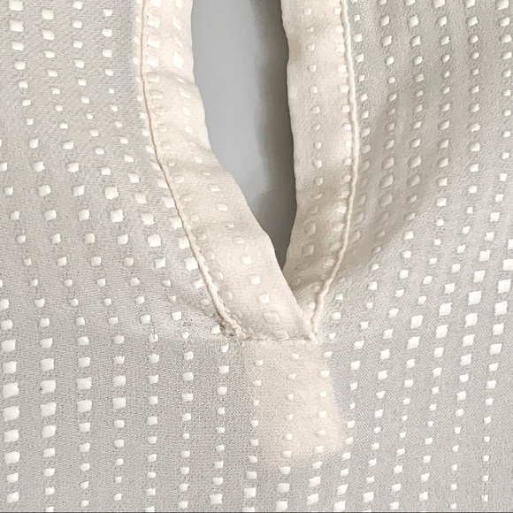 L’AGENCE 100% Silk Creme Ivory Sleeveless Blouse - Picture 14 of 14